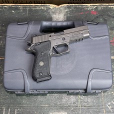 Sig Sauer P220 Legion 45 ACP